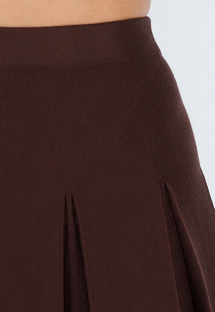 Donkerbruine Geplooide Rok in Gebreide Stretchstof