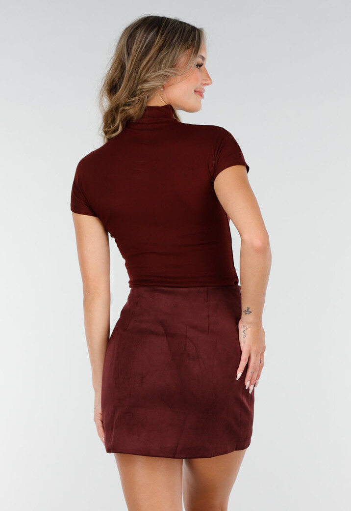 Bordeauxrode Stretch Top met Col en Korte Mouwen