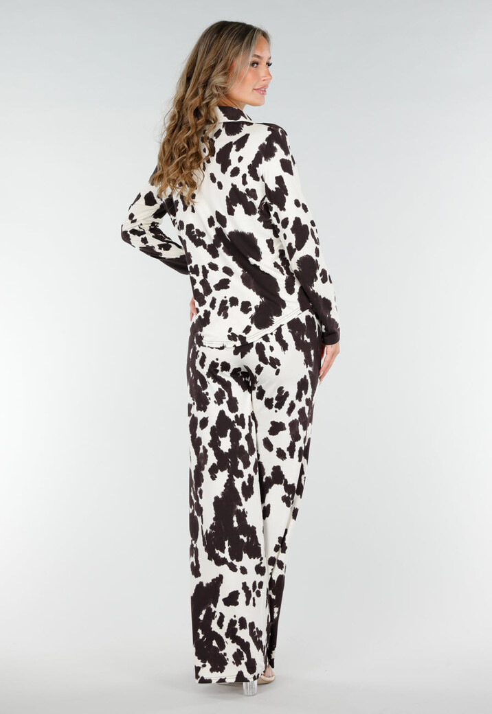 Bruin-Witte Blouse met Koeienprint  en Goudkleurige Knopen