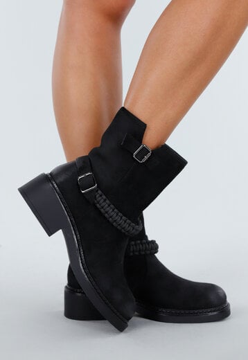 Zwarte Enkellaarsjes met Gesp