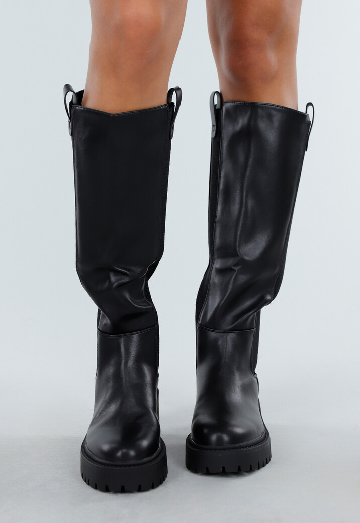 Zwarte Hoge Laarzen met Chunky Zool en Elastisch Detail