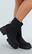 Zwarte Enkellaarsjes met Chunky Zool en Ritsdetail