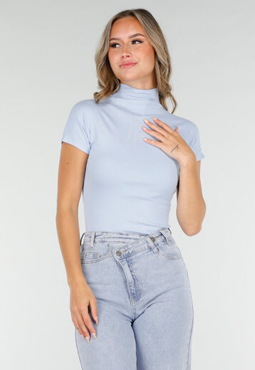 Lichtblauwe Top met Col