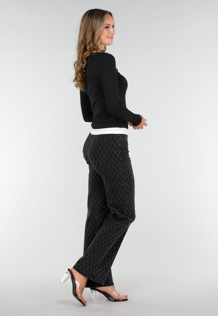 Zwarte Longsleeve Top met V-Hals en Witte Boorden