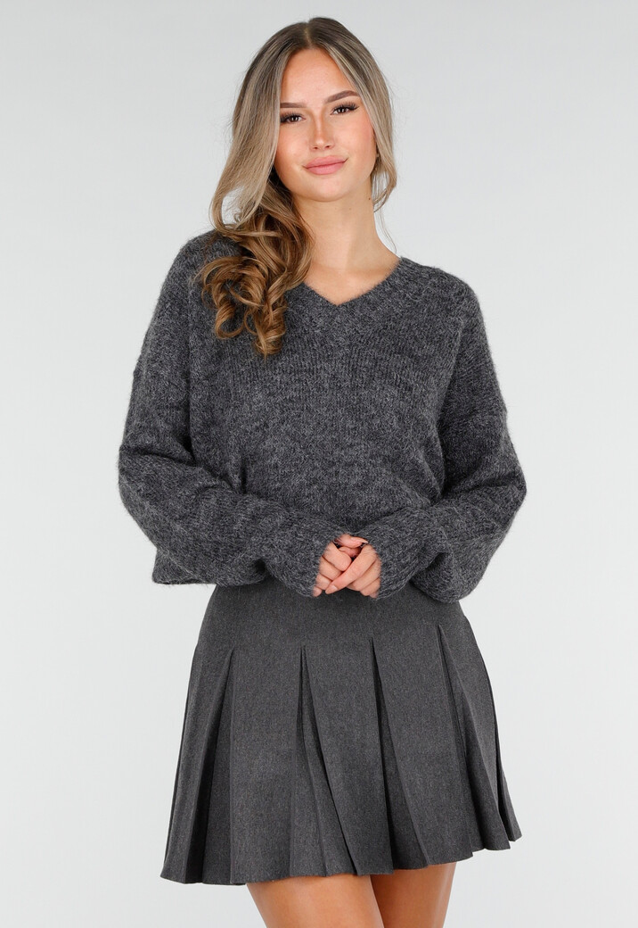 Donkergrijze Zachte Trui met V-Hals en Oversized Pasvorm