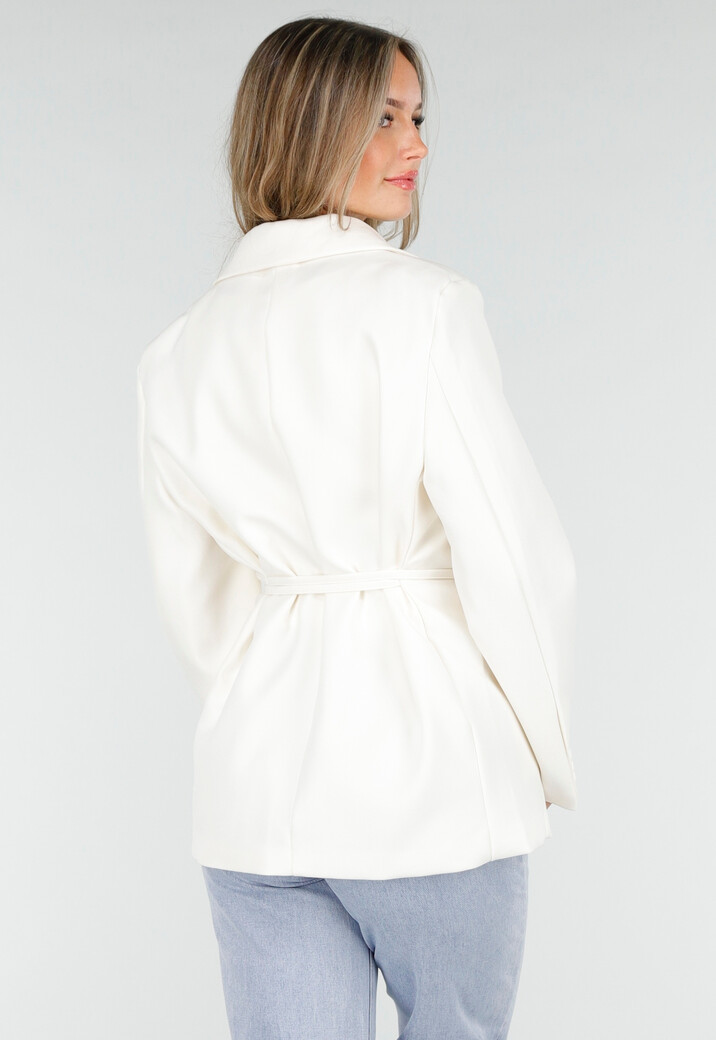 Witte Blazer met Ceintuur
