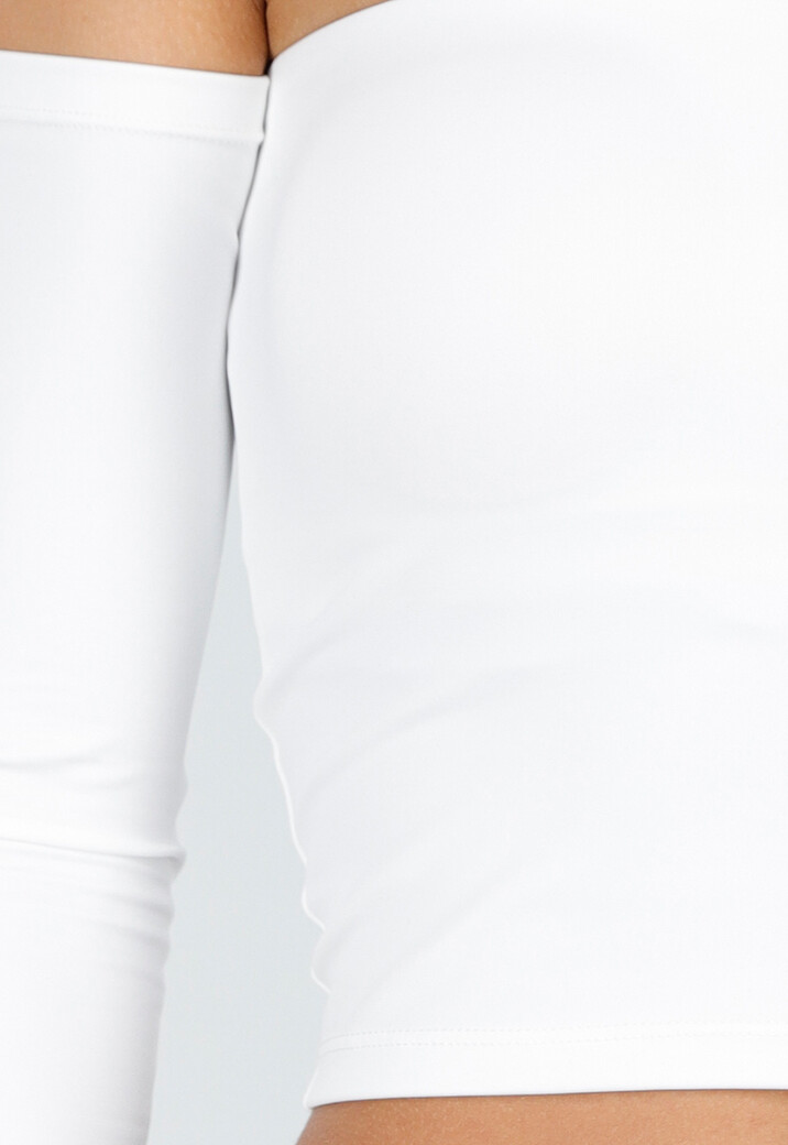 Witte Off Shoulder Top met Lange Mouwen en Stretchstof