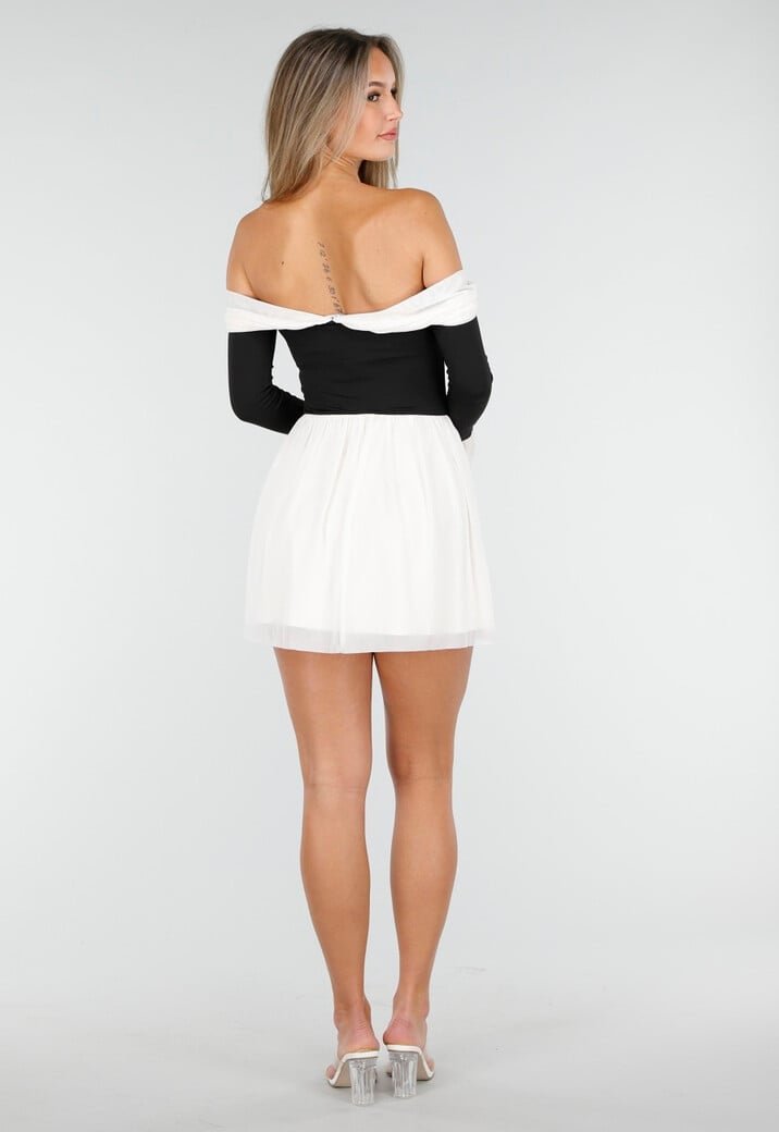 Zwart Beige Off Shoulder Jurk met Strikdetail