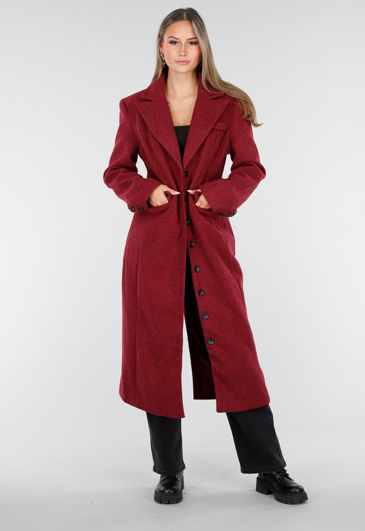 Rode Manteljas met Reverskraag en Knopen