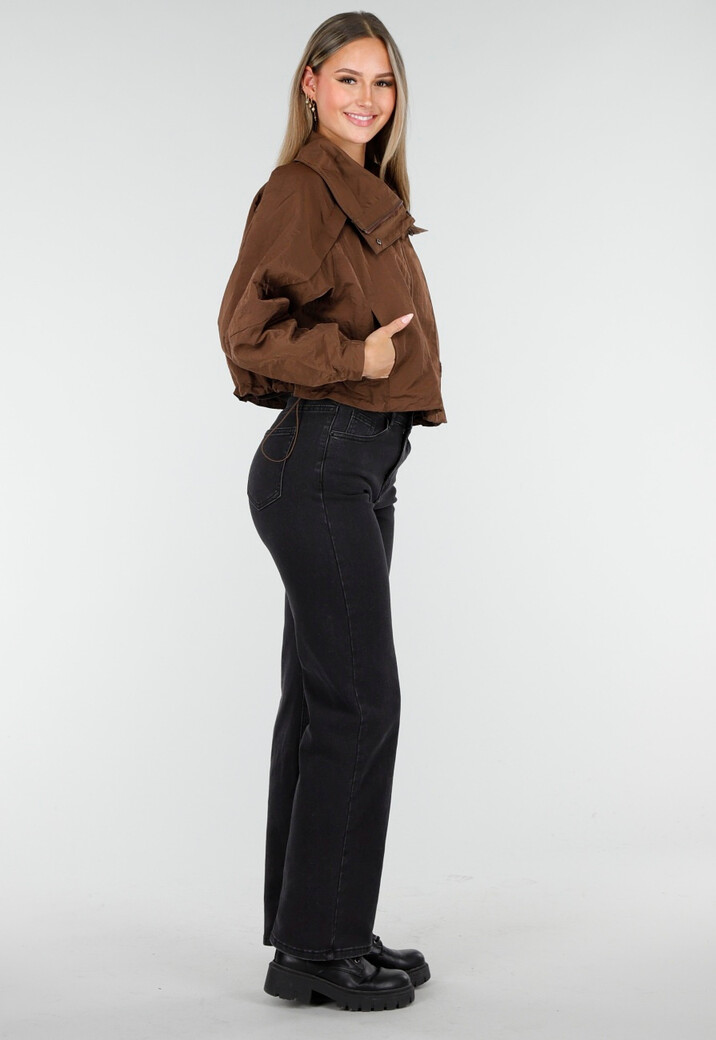 Bruine Cropped Windbreaker Jas met Brede Kraag