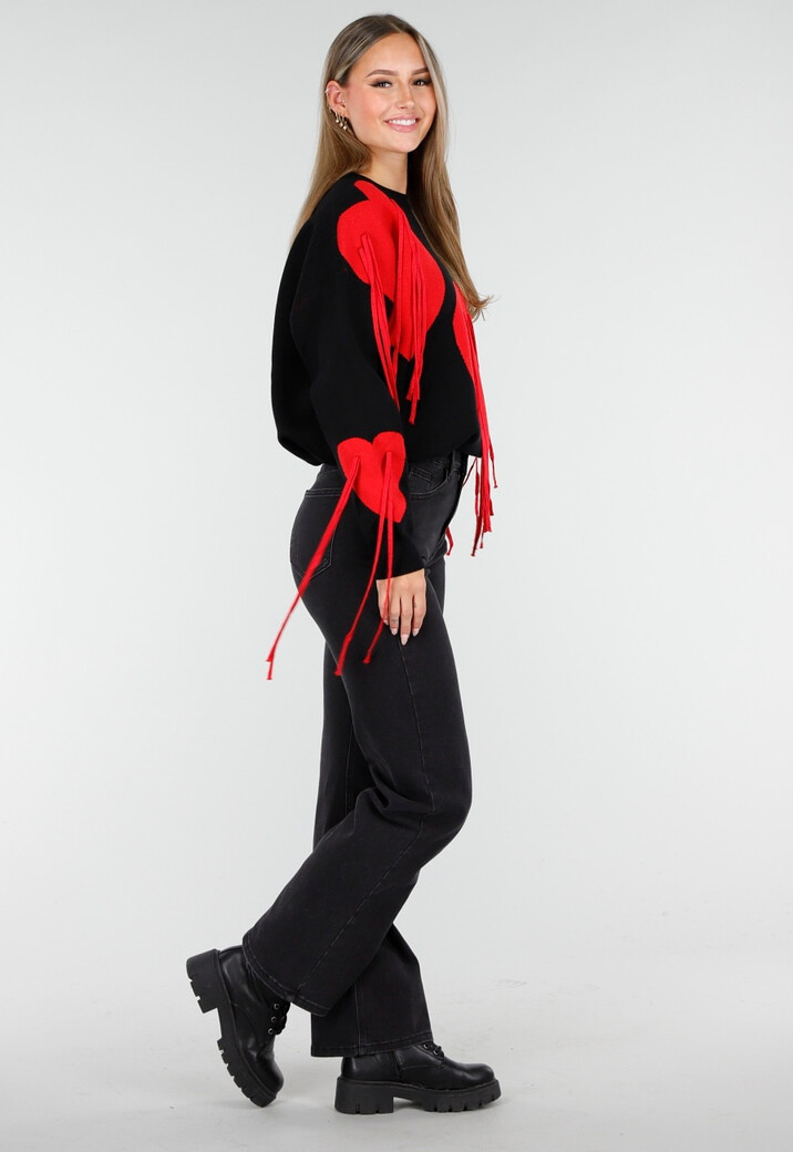 Zwarte Trui met Rode Hartprint en Franjes