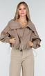 Taupekleurig Cropped Jack met Brede Overslagsluiting