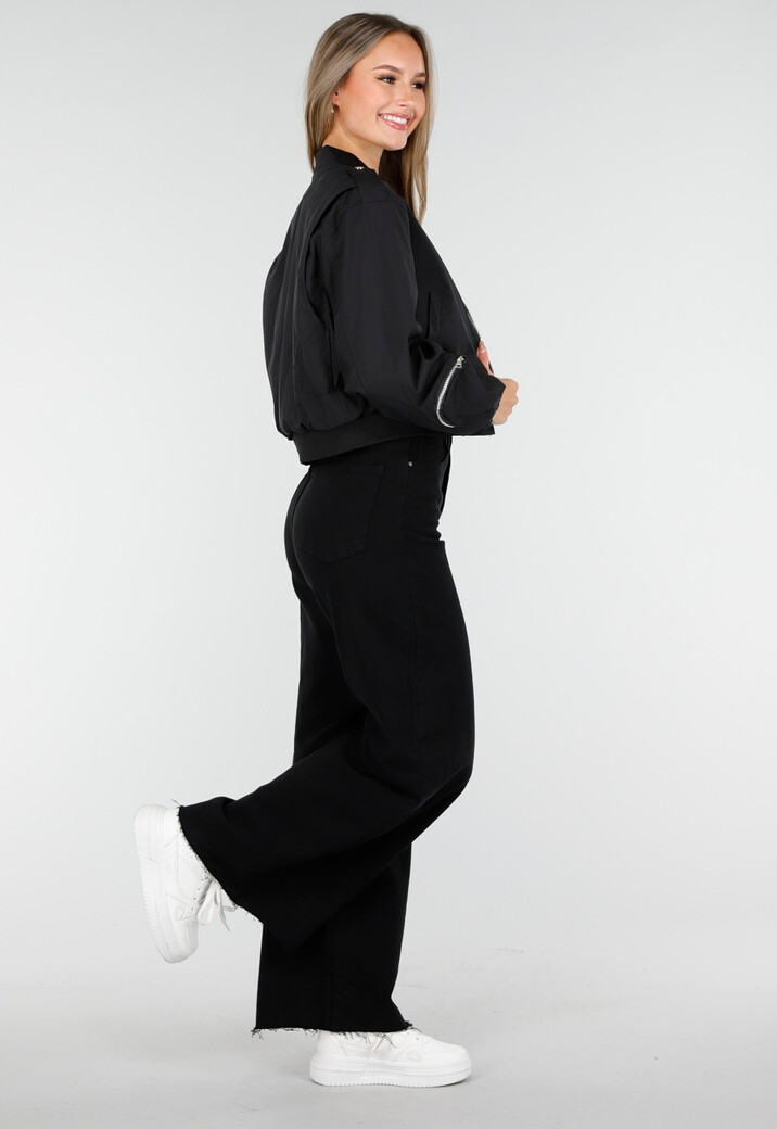 Zwarte Cargo Bomber Jas met Ritsdetails