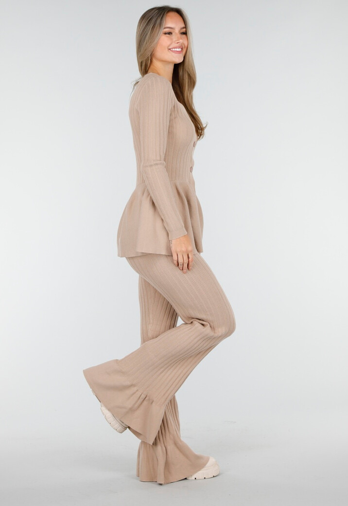 Beige Stretch Two-Piece Set met Flared Broek en Knopen Top