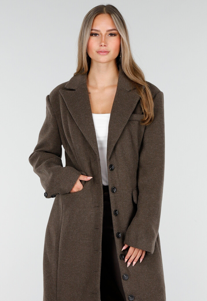 Bruine Manteljas met Reverskraag en Knopen