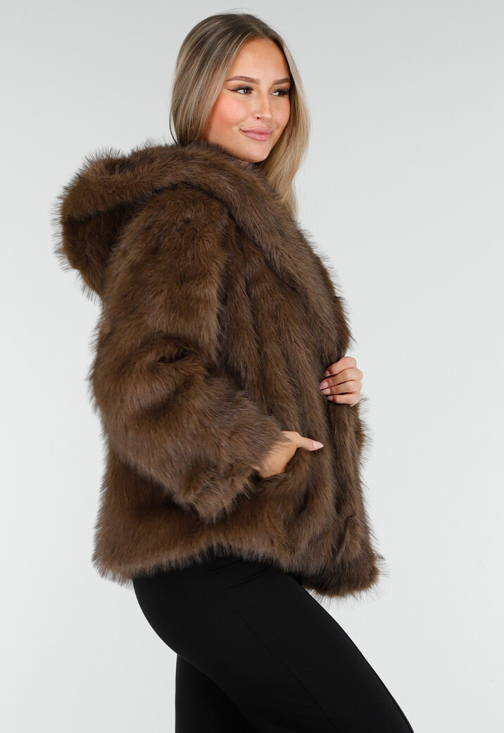 Bruine Faux Fur Jas met Capuchon