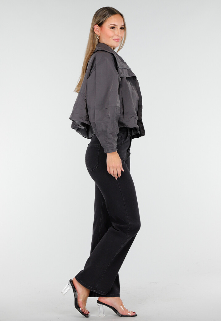 Donkergrijze Korte Jas met Rits en Drukknoopsluiting