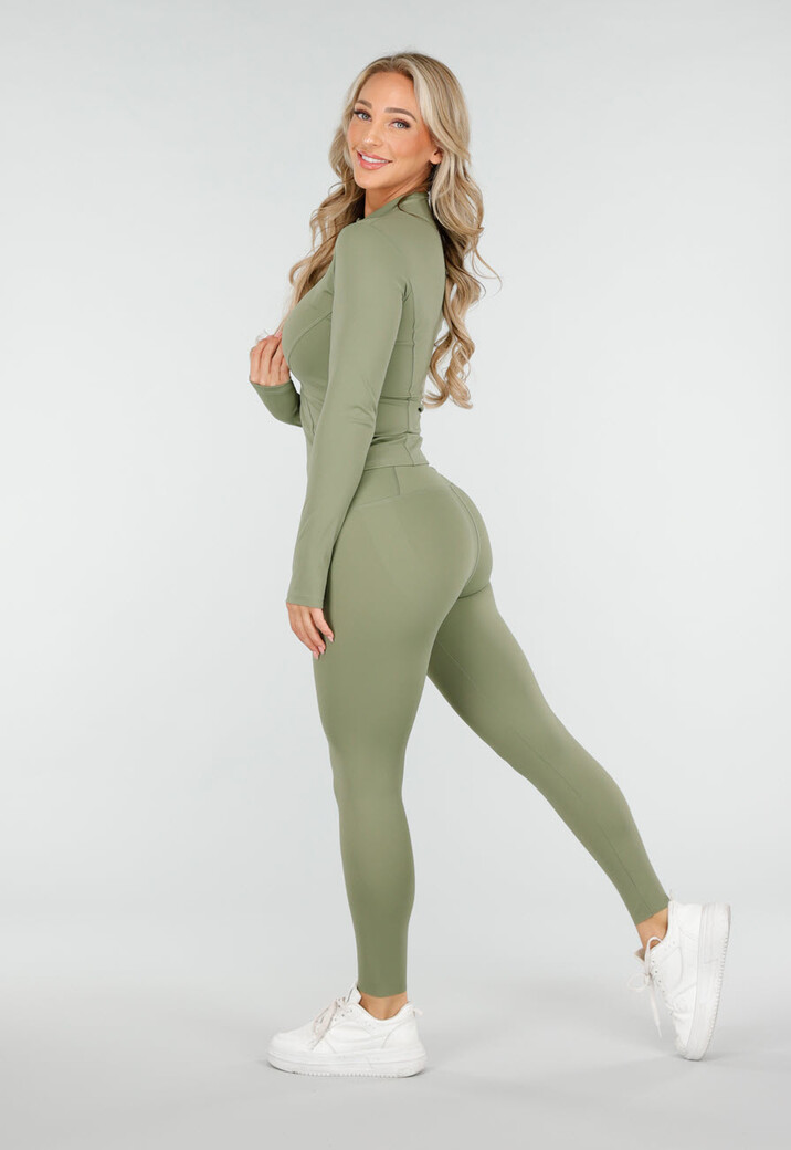 Groene Sportset met Strakke Legging en Sportjack