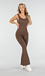 Bruine Yoga Jumpsuit Met Flared Pijpen en Lage Rug