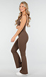 Bruine Yoga Jumpsuit Met Flared Pijpen en Lage Rug