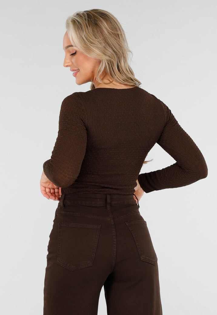 Donkerbruine Top met Vierkante Hals en Lange Mouwen