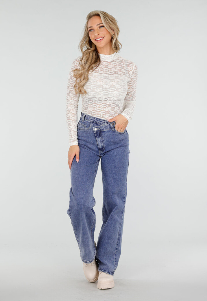 Witte Kanten Top met Lange Mouwen en Hoge Hals