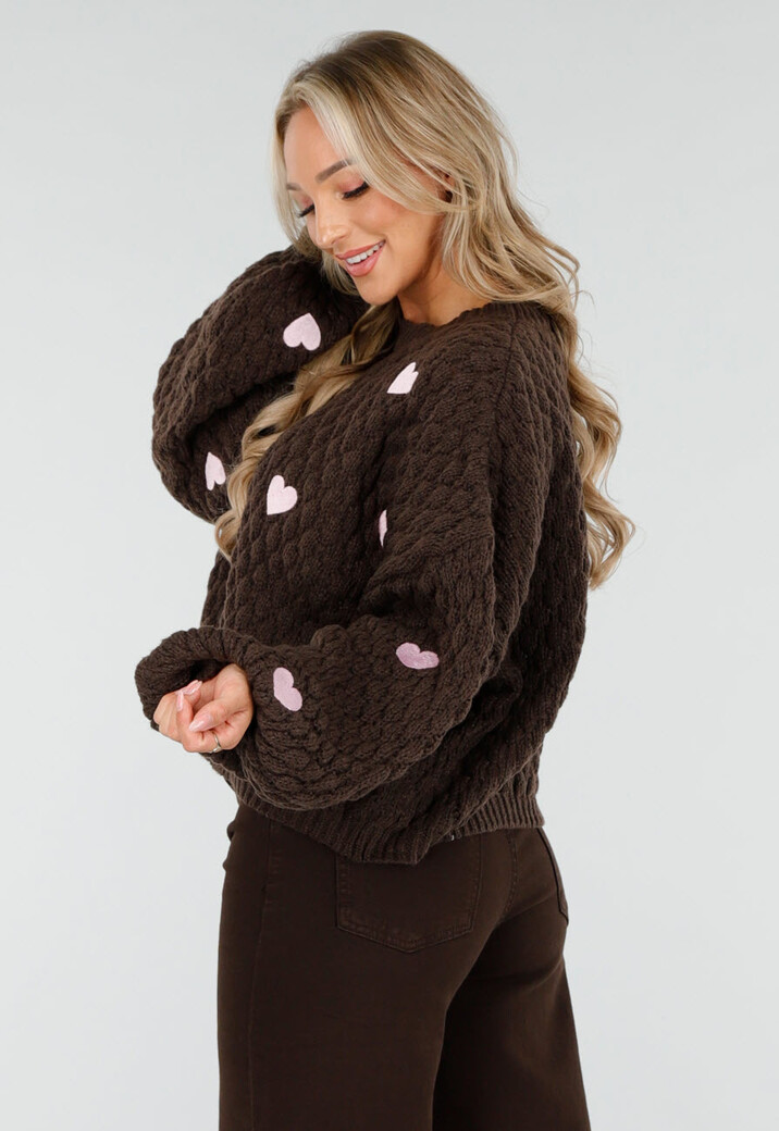 Bruine Gebreide Trui met Roze Hartjes Patches