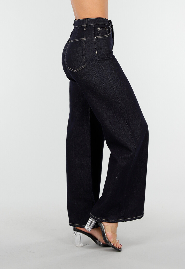 Donkerblauwe Spijkerbroek Met Wijde Pijpen