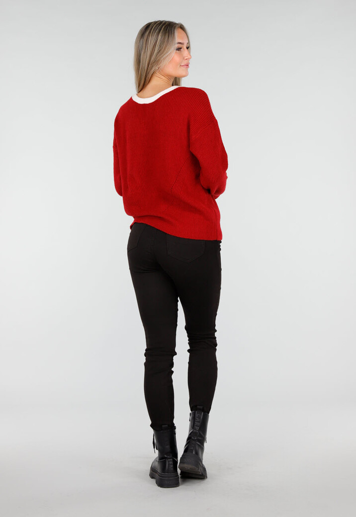 Rode Gebreide Trui met Witte Halsrand