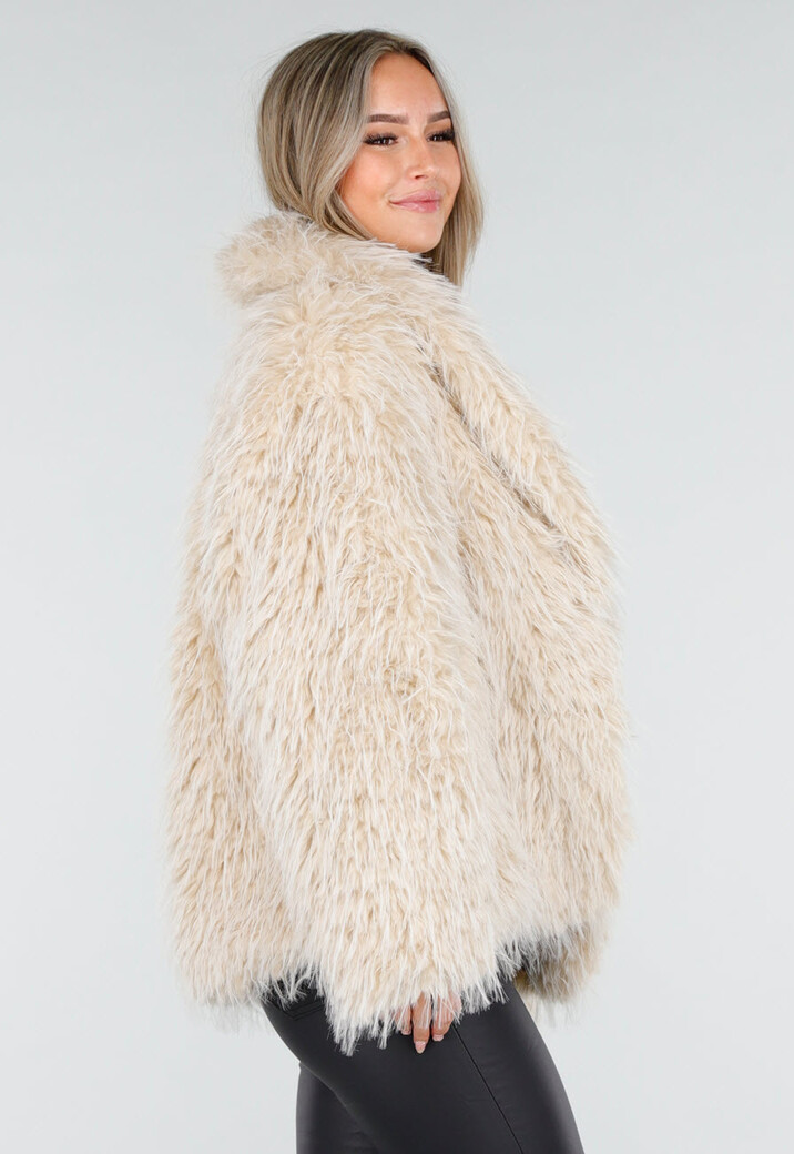 Beige Faux Fur Jas met Harige Textuur
