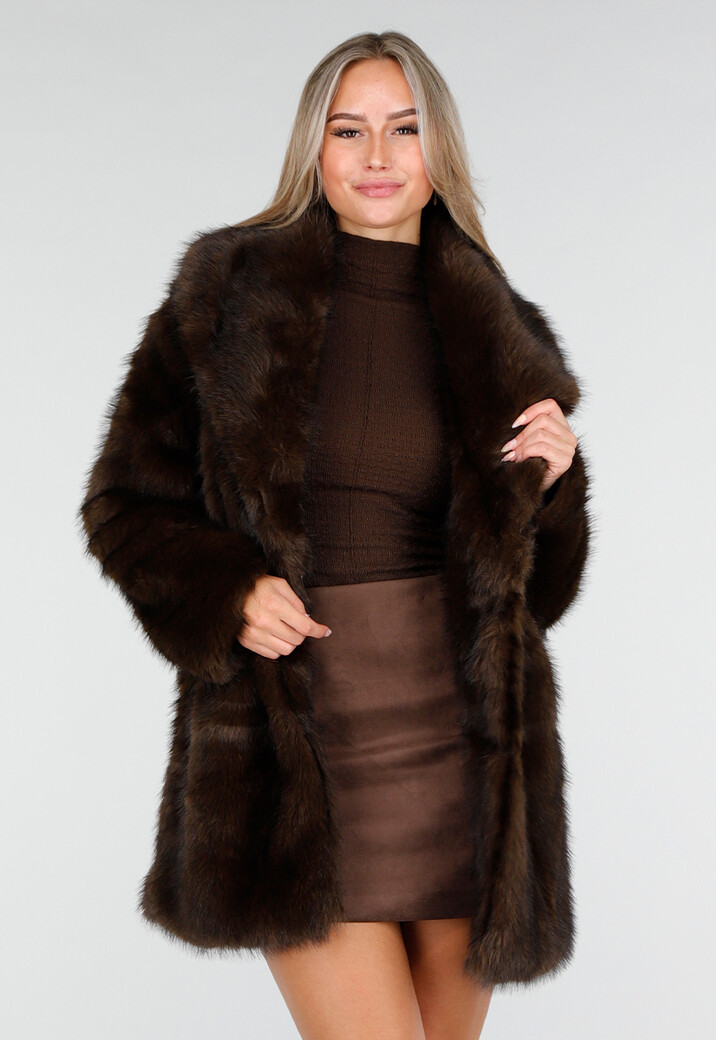 Donkerbruine Imitatiebont Jas met Ceintuur