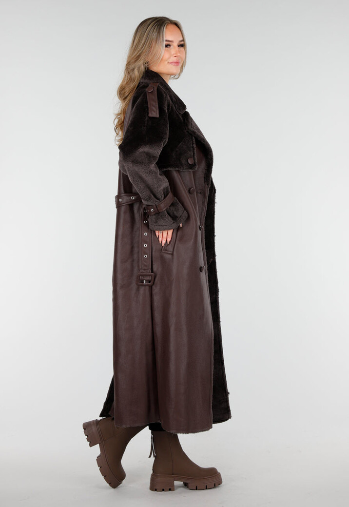 Bruine Lange Jas met Faux Fur en Ceintuur
