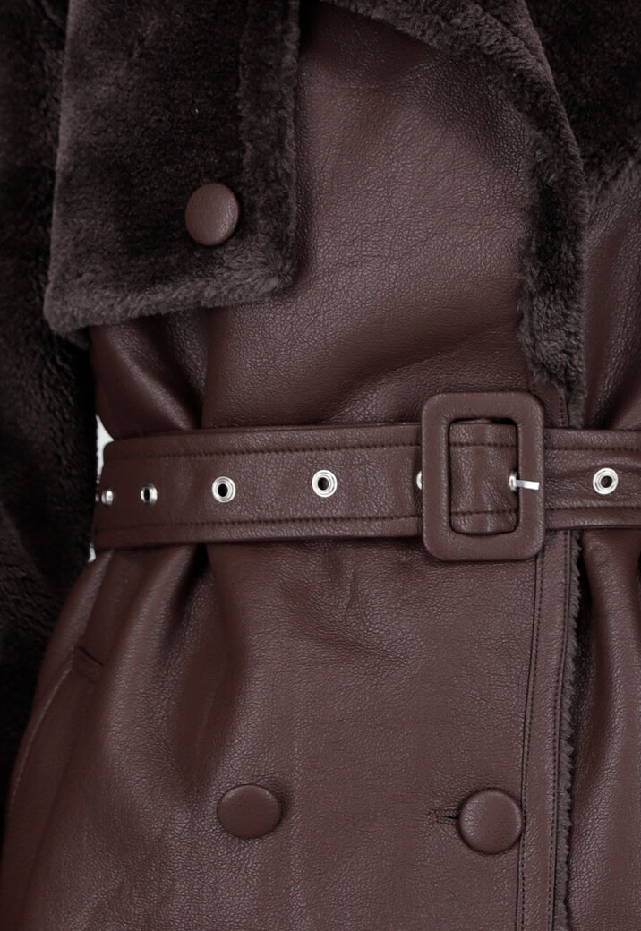 Bruine Lange Jas met Faux Fur en Ceintuur