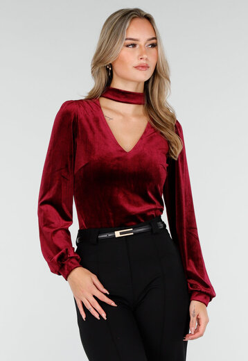 Velvet Top Rood met Choker