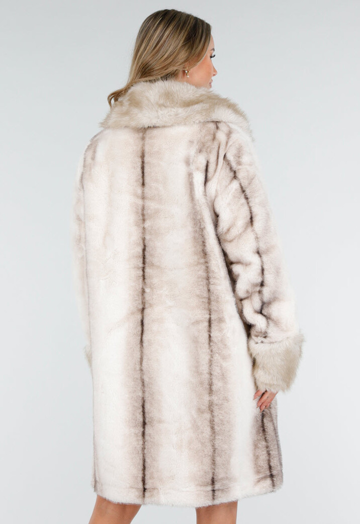Beige Faux Fur Jas met Brede Revers en Zakken