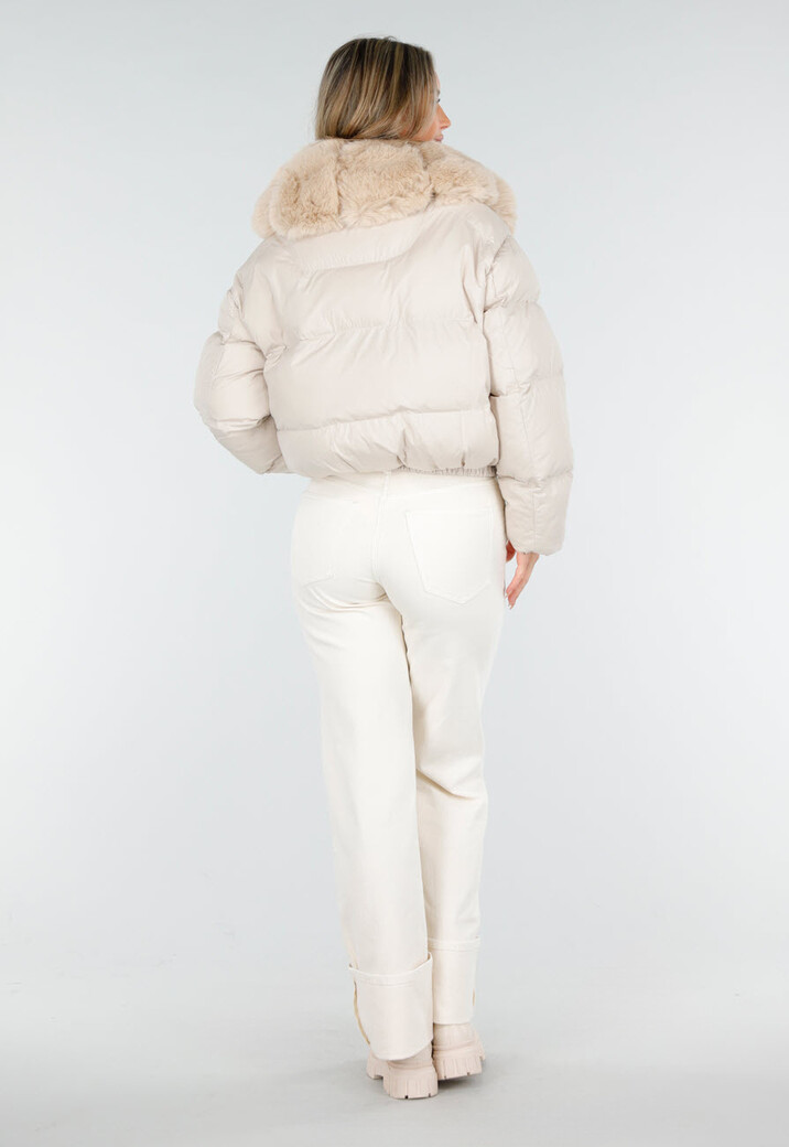 Beige Pufferjas met Bontkraag en Drukknopen