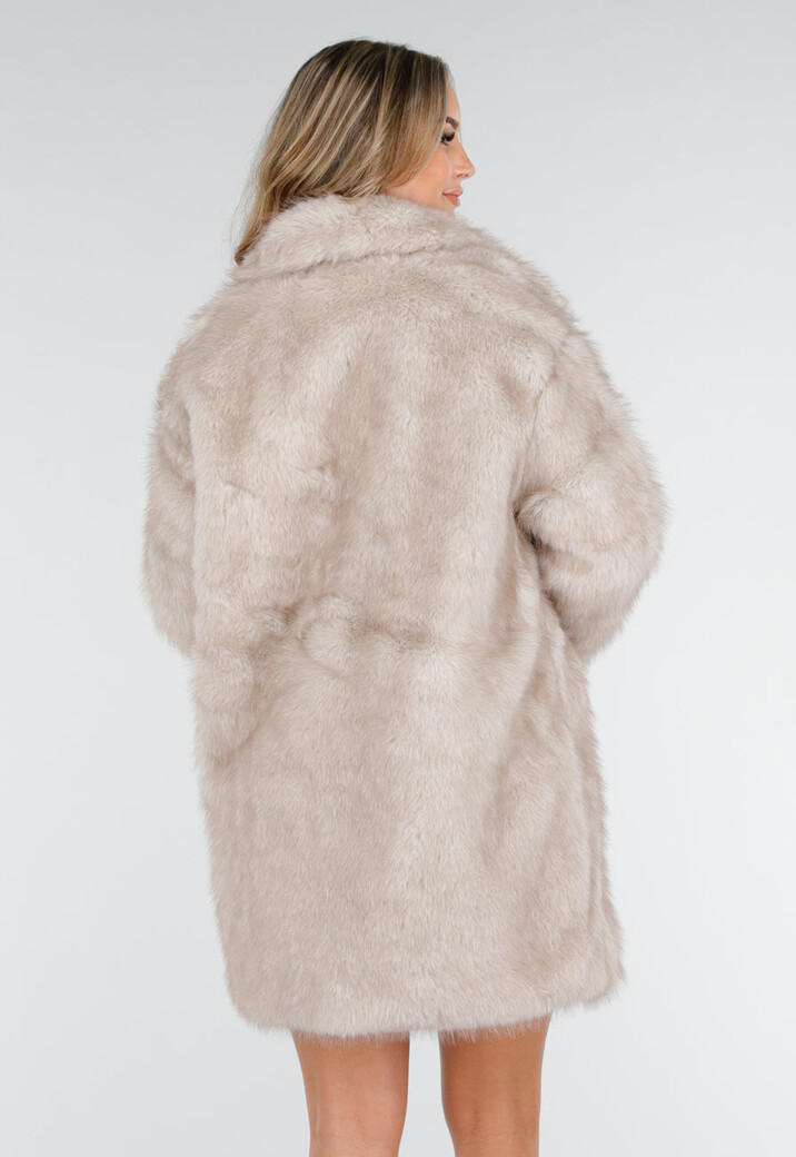 Beige Bontjas Jas met Grote Kraag en Steekzakken