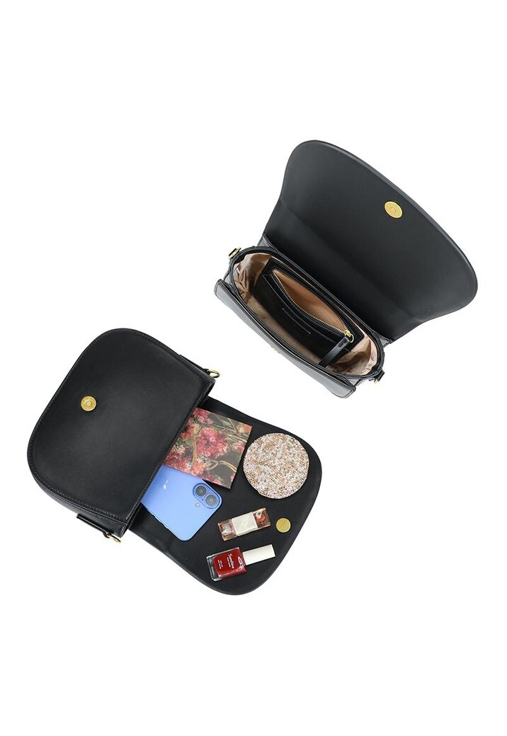 Zwarte Crossbody Tas met Verstelbare Witte Band en Gouden Sluitingen