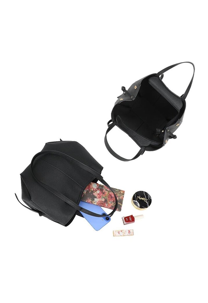 Zwarte Handtas van Imitatieleer met Extra Toilettasje