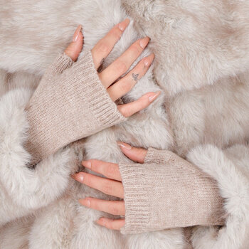 Sjaals, Mutsen en Handschoenen