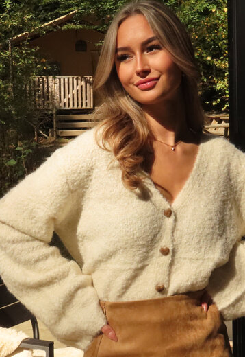 Crème Vest met Hartknopen