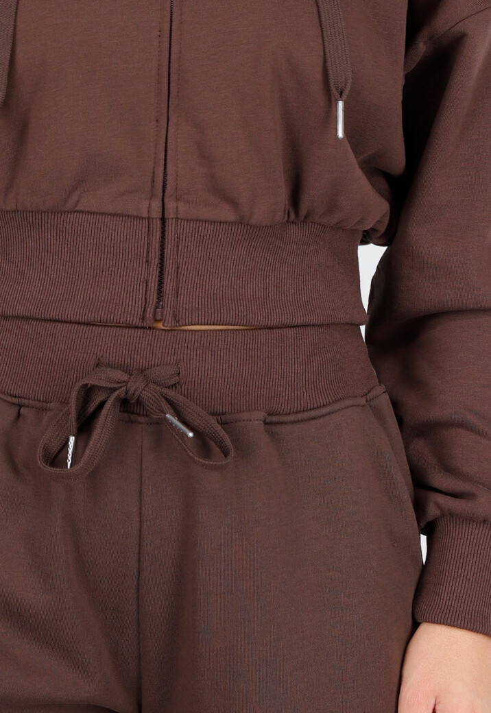 Bruin Huispak met Vest en Rechte Broek