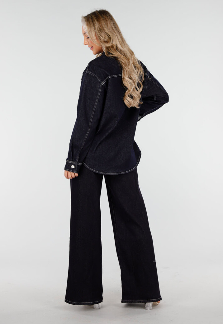 Donkerblauwe Denim Blouse met Lange Mouwen en Knopen