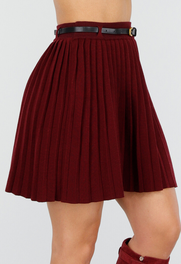 Bordeauxrode Plissé Rok Met Riem