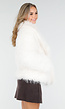 Witte Fluffy Jas met Lange Mouwen en Brede Kraag