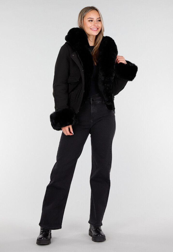 Zwarte Korte Winterjas met Afneembare Faux Fur Kraag en Manchetten