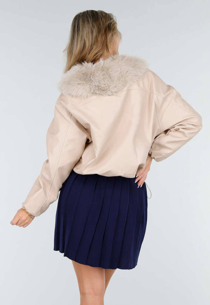 Beige Lederlook Jas Met Faux Fur