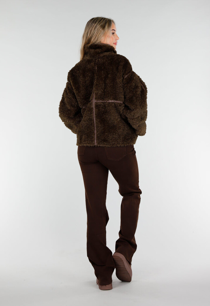 Donkerbruine Teddy Jas met Knoopsluiting