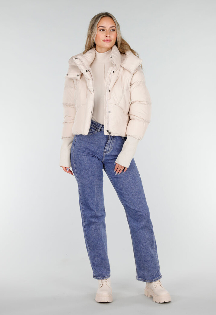 Crème Gewatteerde Pufferjas met Capuchon