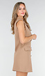 Camelkleurige Mouwloze Blazerjurk met Goudkleurige Knopen